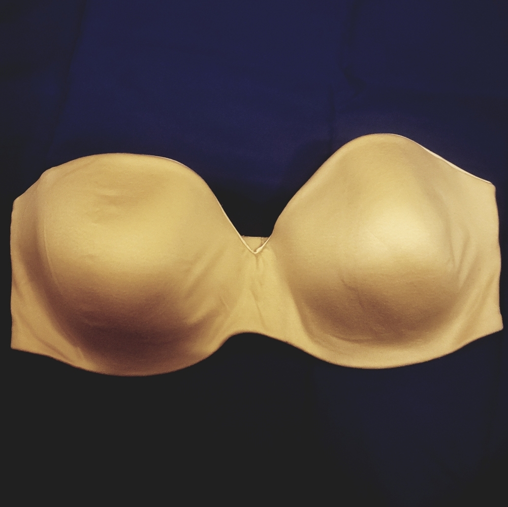 NWOT Strapless Nude Bra
